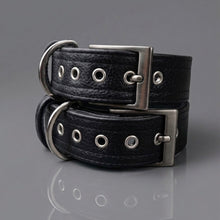 Load image into Gallery viewer, Leather armbands