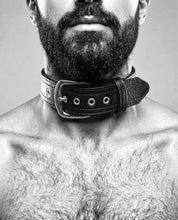 Load image into Gallery viewer, Thick leather choker