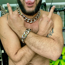 Load image into Gallery viewer, Hand chain
