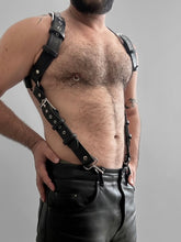 Load image into Gallery viewer, Adjustable Leather shoulders harness
